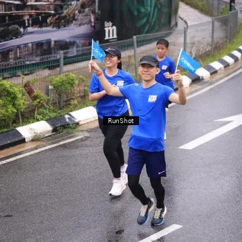 Runner Photo 7939200