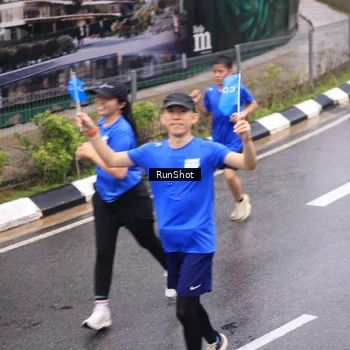 Runner Photo 7939210