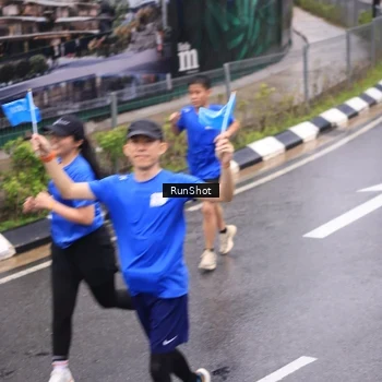Runner Photo 7939211
