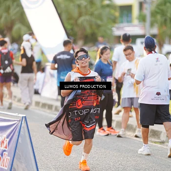 Runner Photo 7939230