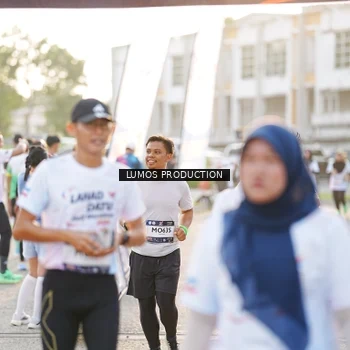 Runner Photo 7939232