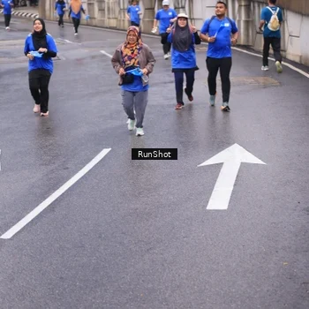 Runner Photo 7939252