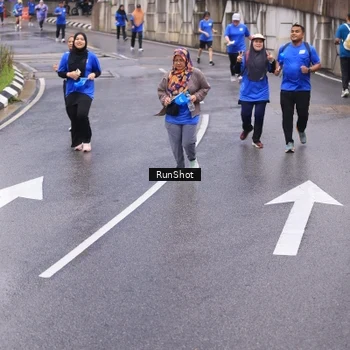 Runner Photo 7939259