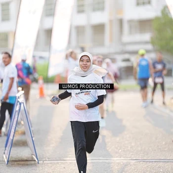 Runner Photo 7939263