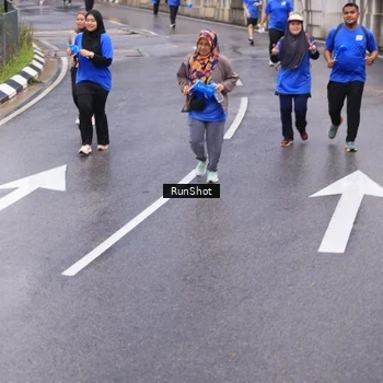 Runner Photo 7939266