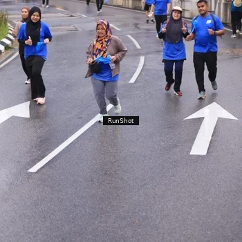 Runner Photo 7939274