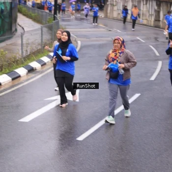Runner Photo 7939286