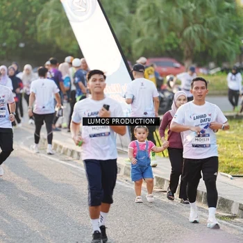 Runner Photo 7939292