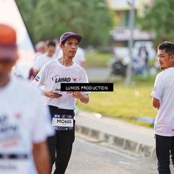 Runner Photo 7939307