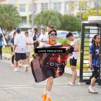 Runner Photo 7939318