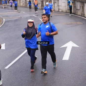 Runner Photo 7939328