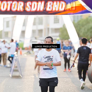 Runner Photo 7939334