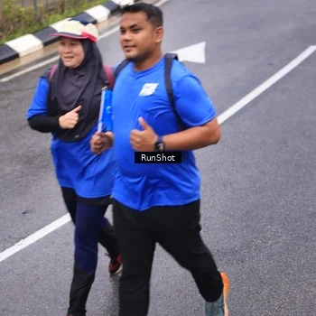 Runner Photo 7939343