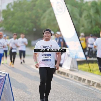 Runner Photo 7939366