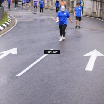 Runner Photo 7939369