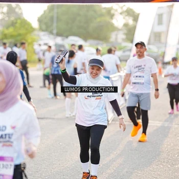 Runner Photo 7939373