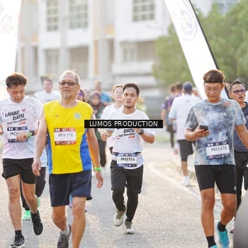 Runner Photo 7939386