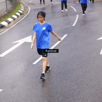 Runner Photo 7939392