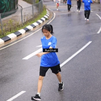 Runner Photo 7939408
