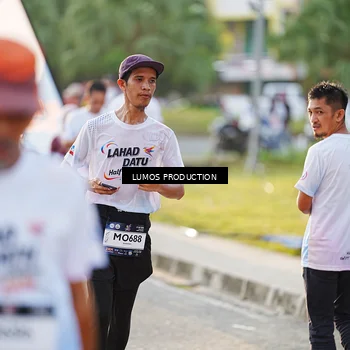Runner Photo 7939425