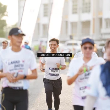 Runner Photo 7939432