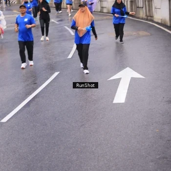 Runner Photo 7939445