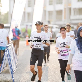 Runner Photo 7939446