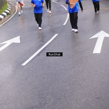 Runner Photo 7939448