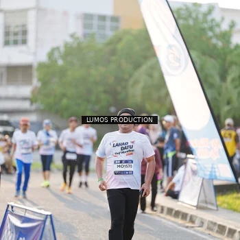 Runner Photo 7939457