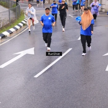 Runner Photo 7939458