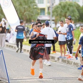 Runner Photo 7939464