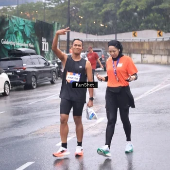 Runner Photo 7939467