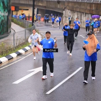 Runner Photo 7939478