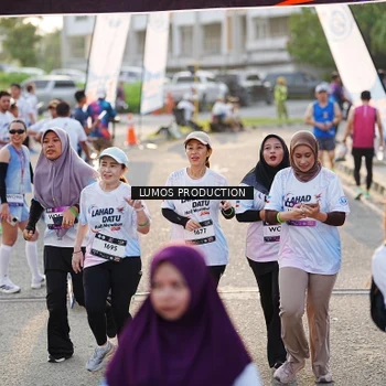 Runner Photo 7939490