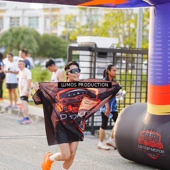 Runner Photo 7939511