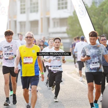 Runner Photo 7939514