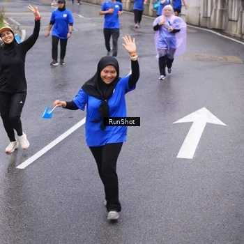 Runner Photo 7939517