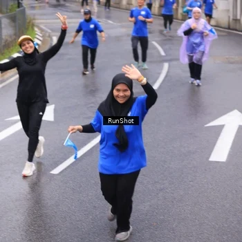 Runner Photo 7939518