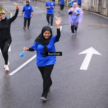 Runner Photo 7939519