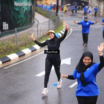 Runner Photo 7939522