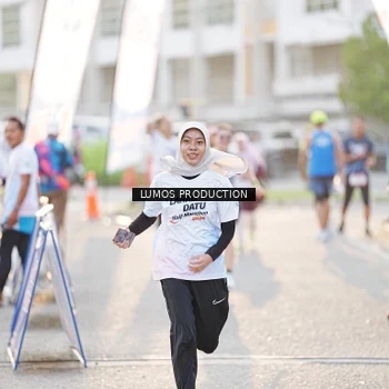 Runner Photo 7939530