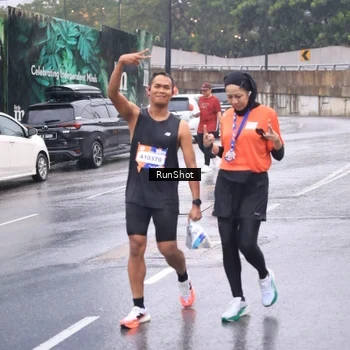Runner Photo 7939547