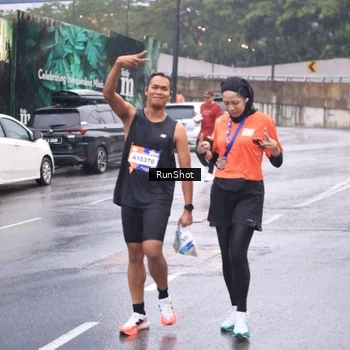 Runner Photo 7939566