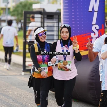 Runner Photo 7939571