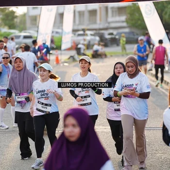 Runner Photo 7939572