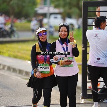 Runner Photo 7939574