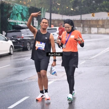Runner Photo 7939619