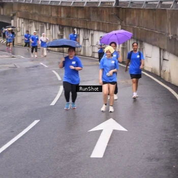 Runner Photo 7939624