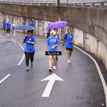 Runner Photo 7939629