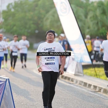 Runner Photo 7939639